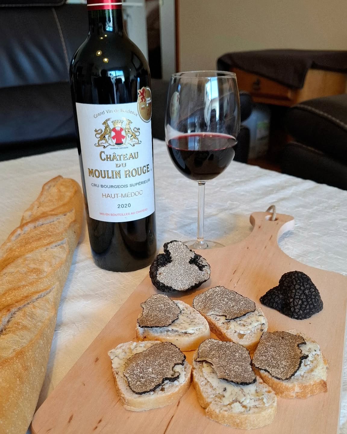 CHATEAU DU MOULIN ROUGE, Cru Bourgeois, Haut-Medoc, Bordeaux, 2016 - (EQW)